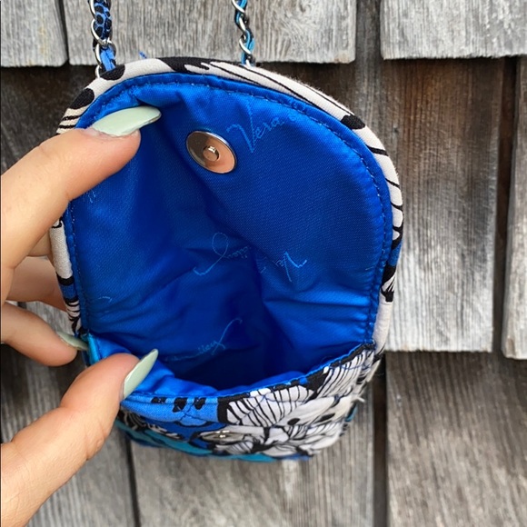 Vera Bradley Chain Cross Body - Picture 3 of 3